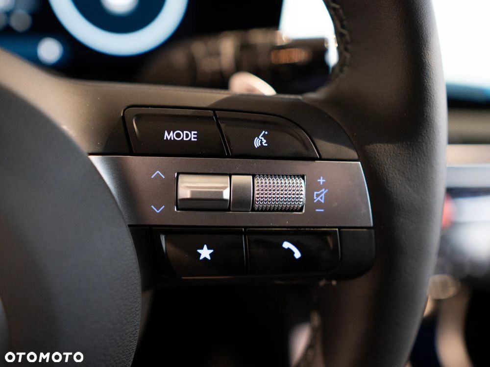 Hyundai Tucson 1.6 T-GDi HEV Executive 2WD - 17