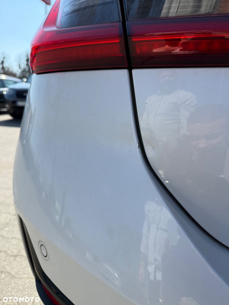 BMW Seria 3 320d Luxury Line - 24