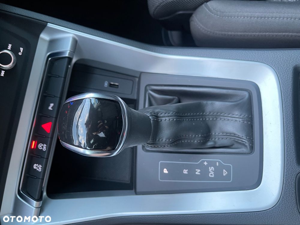 Audi Q3 - 40