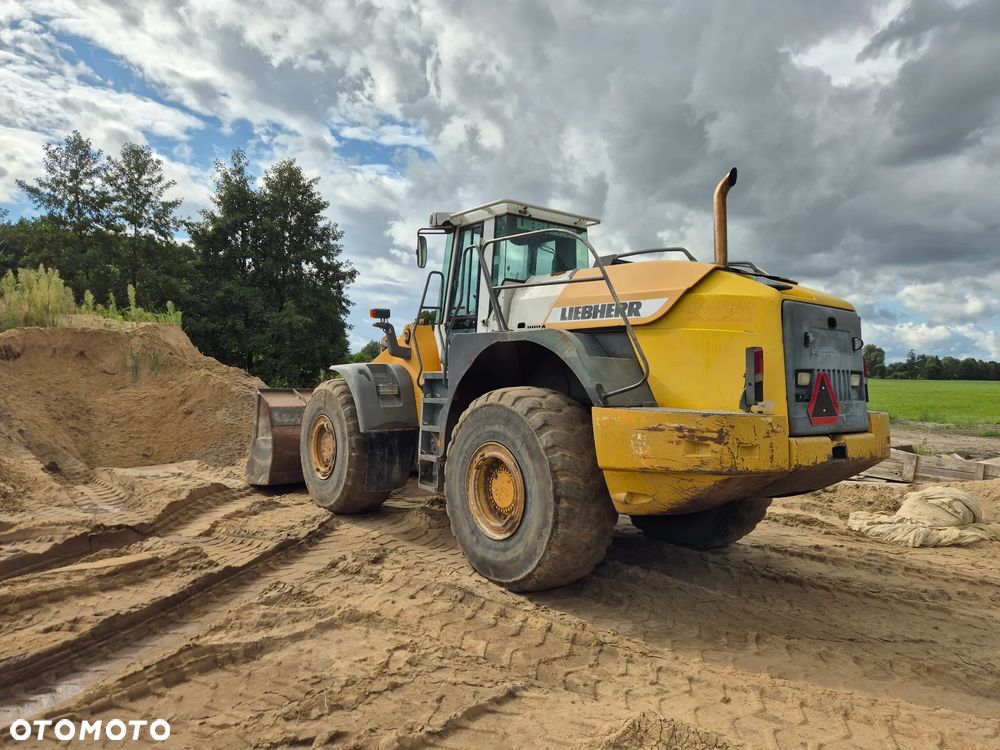 Liebherr 564 Rok 2002 - 5