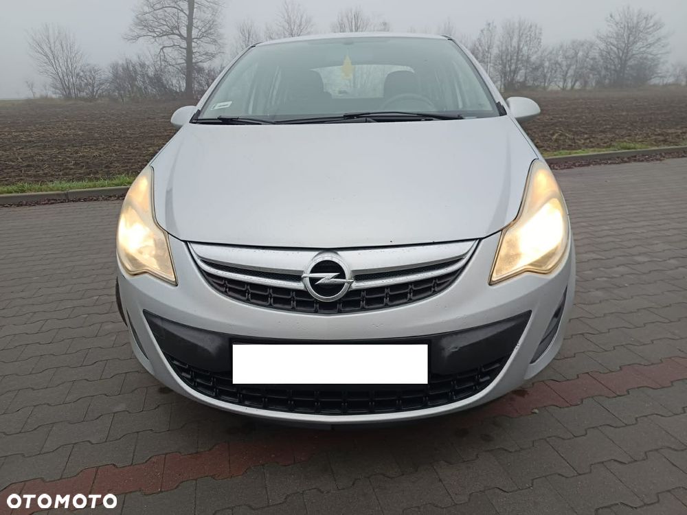 Opel Corsa - 8