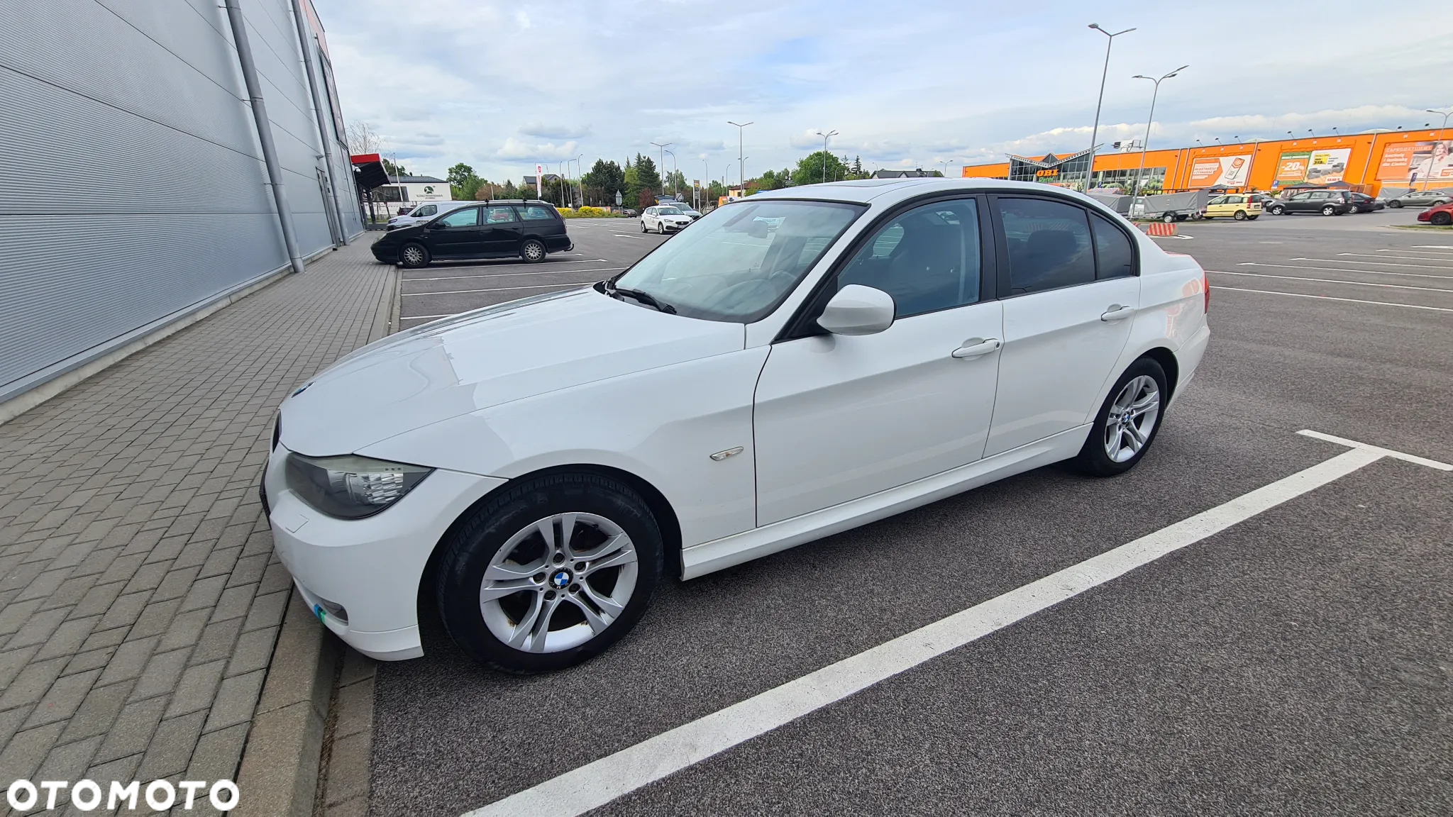 BMW Seria 3 318i - 3