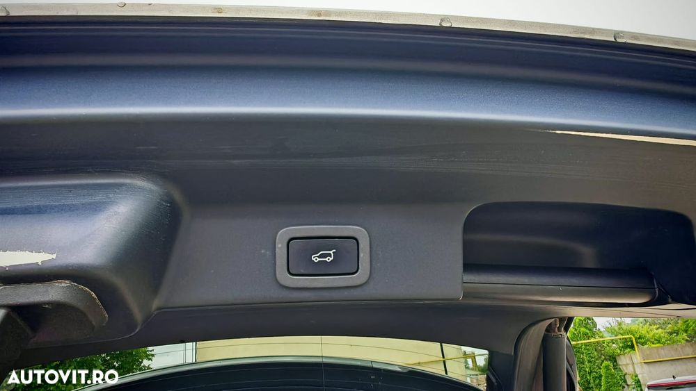 Jaguar F-Pace 30d AWD R-Sport - 23