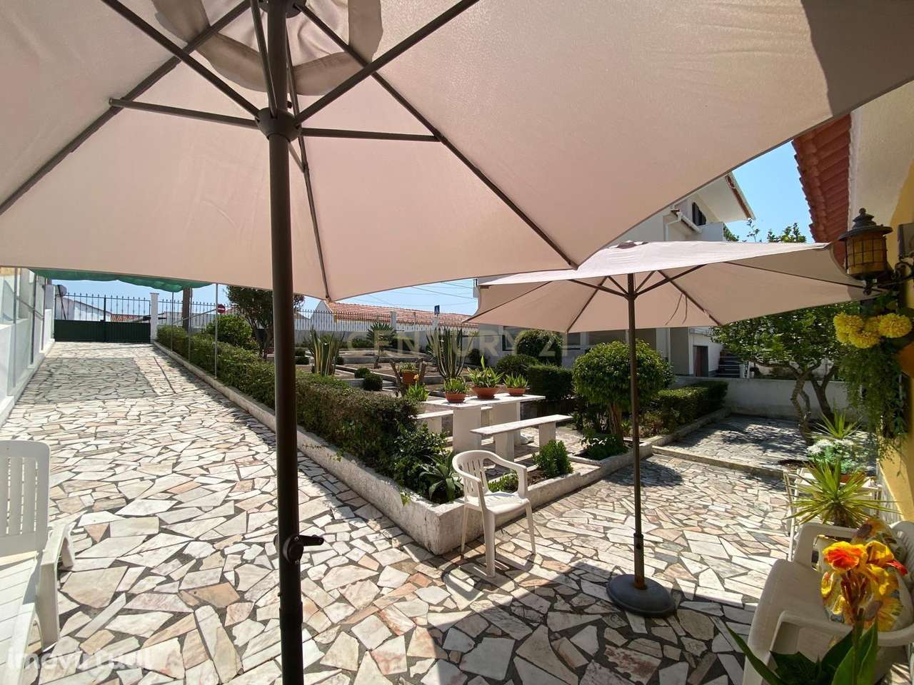 Casa sem Licença de Habitação, Charneca de Caparica - Grande imagem: 5/21