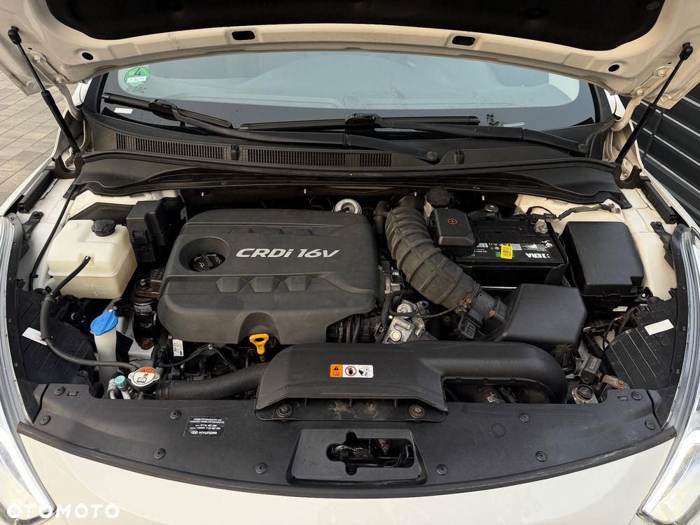 Hyundai i40 1.7 CRDi Comfort + - 29