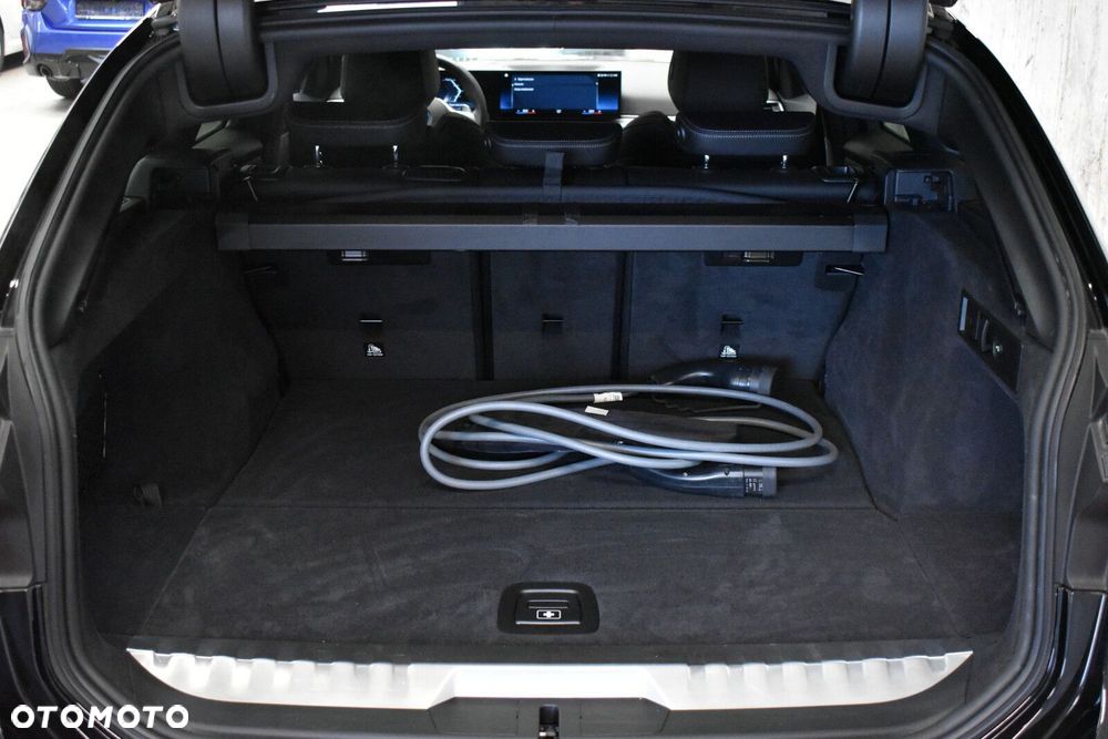 BMW Seria 3 - 23