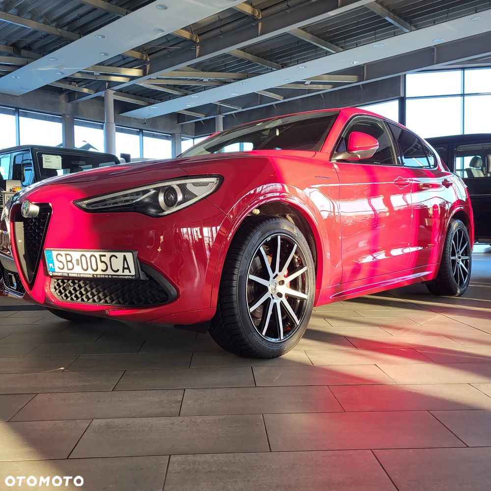 Alfa Romeo Stelvio 2.0 Turbo Veloce Q4 - 3