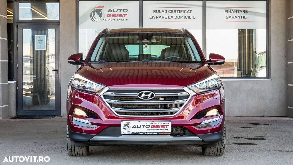Hyundai Tucson 2.0 CRDI 4WD 6AT Luxury+ - 3