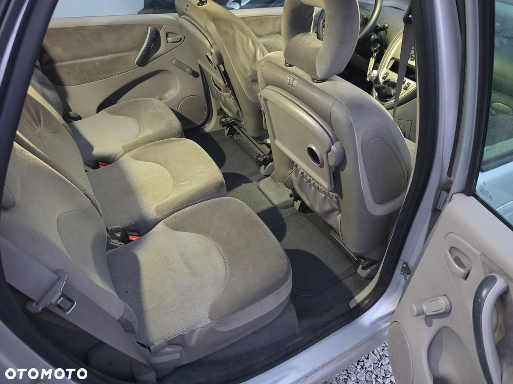 Citroën Xsara Picasso - 9