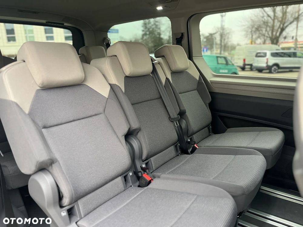 Volkswagen Multivan 2.0 TDI L2 Family DSG - 16
