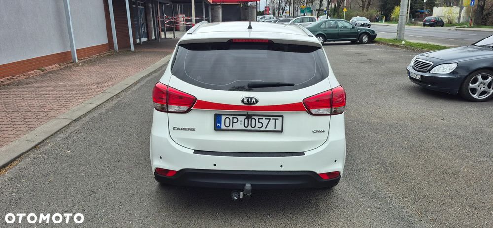 Kia Carens 1.7 CRDi 115 Dream Team Edition - 6