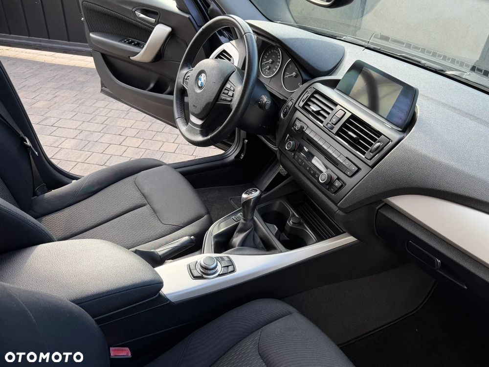BMW Seria 1 - 17