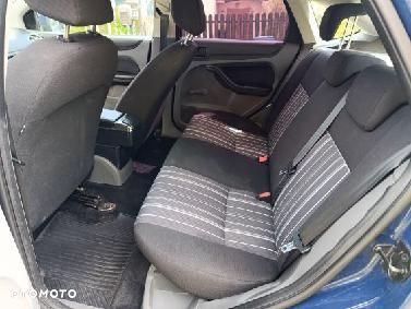 Ford Focus 1.4 Trend - 4