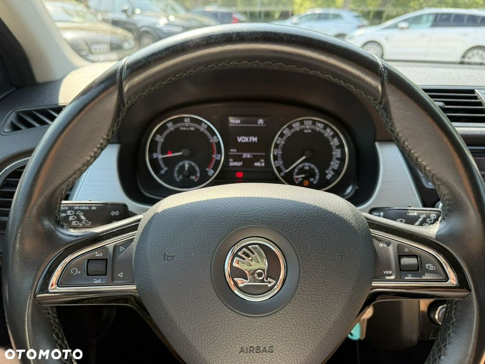 Skoda Fabia 1.0 Ambition - 10
