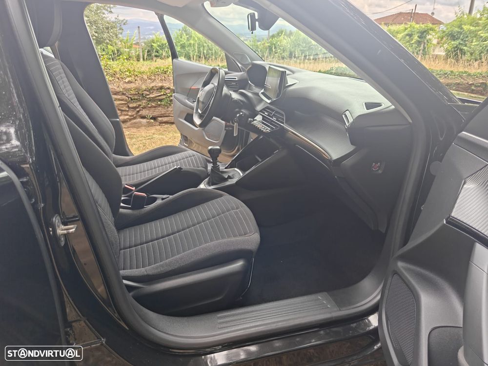Peugeot 2008 1.2 PureTech Active Pack - 18