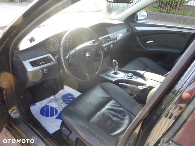 BMW Seria 5 525i Touring Edition Lifestyle - 6