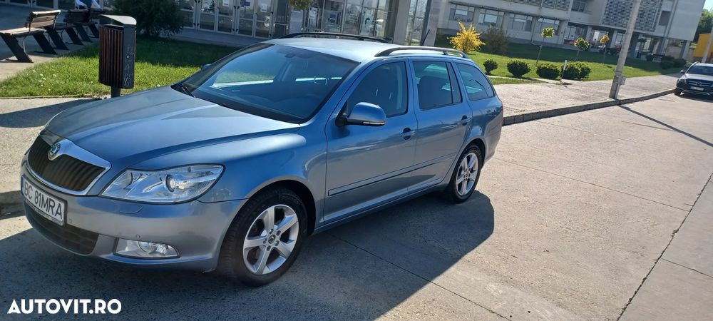 Skoda Octavia 1.8 TSI DSG FAMILY - 2