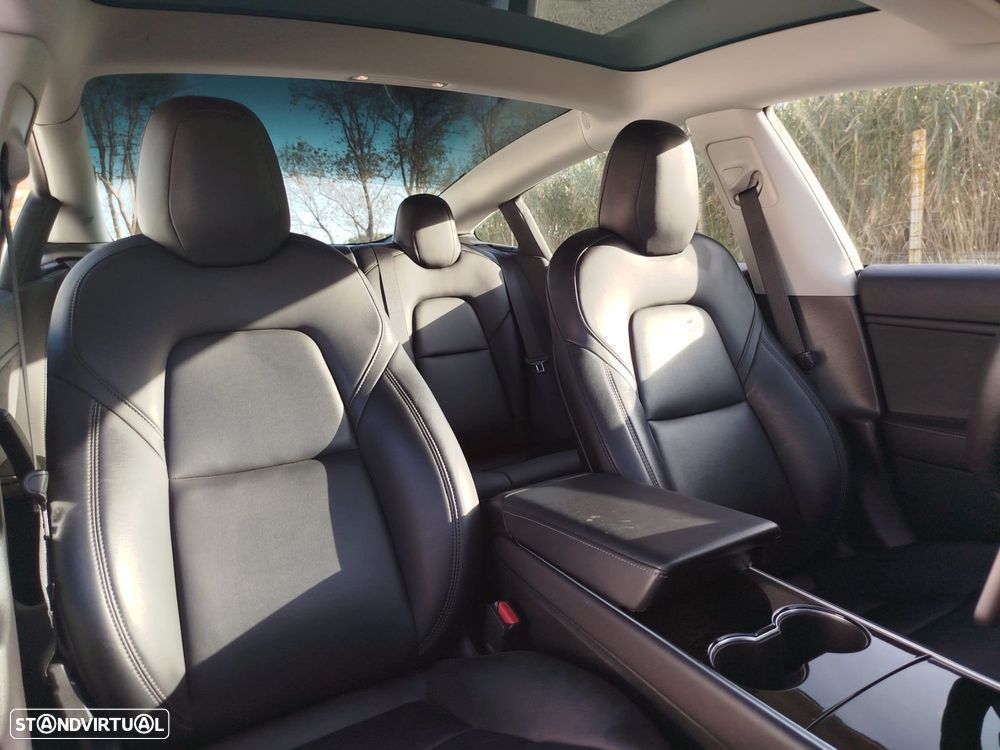 Tesla Model 3 Tração Traseira - 26
