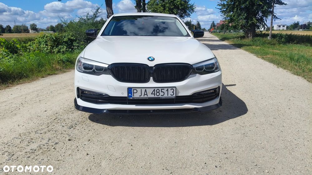 BMW Seria 5 520d xDrive Luxury Line sport - 29