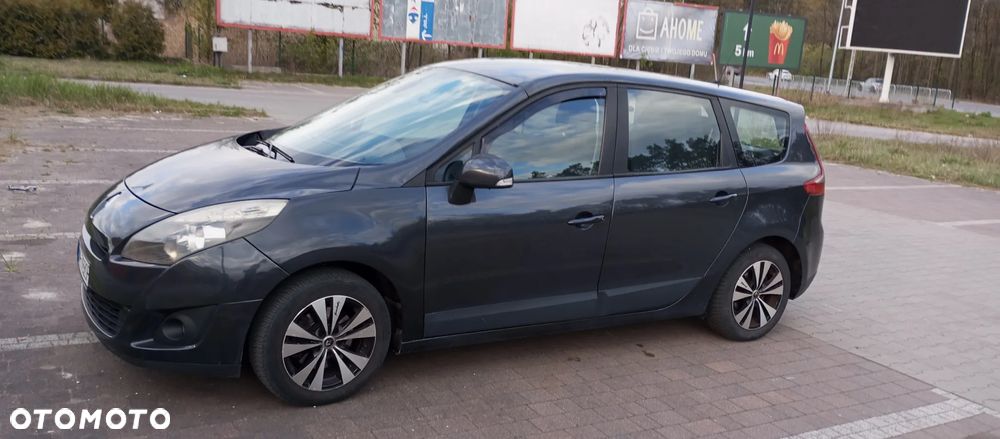 Renault Scenic - 19