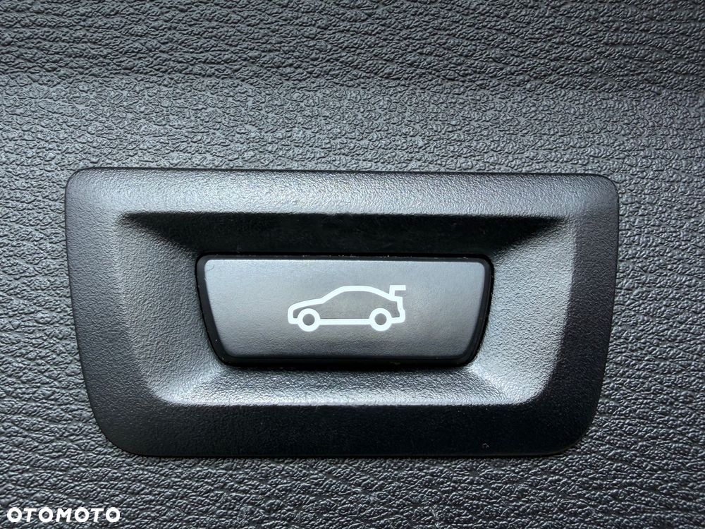 BMW X1 sDrive18d M Sport - 18