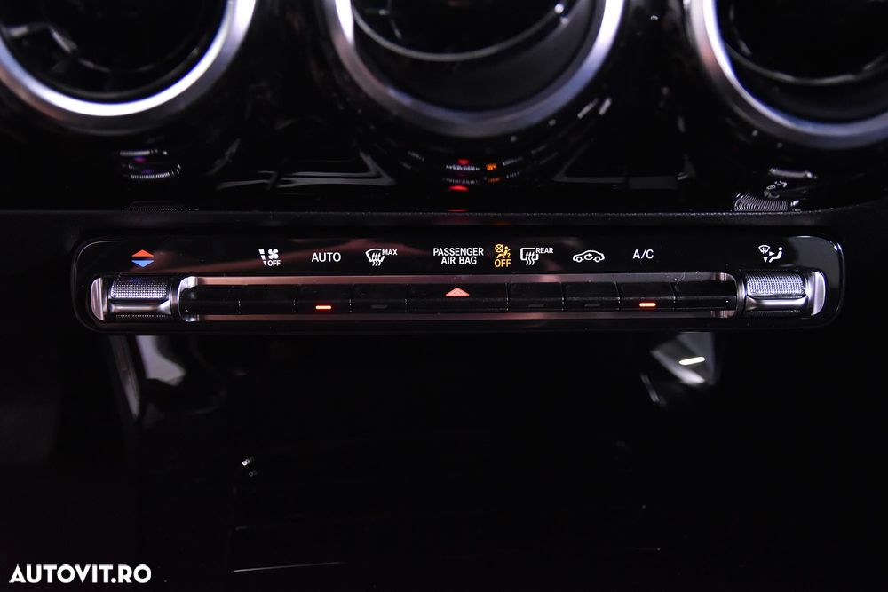 Mercedes-Benz A 180 7G-DCT - 19