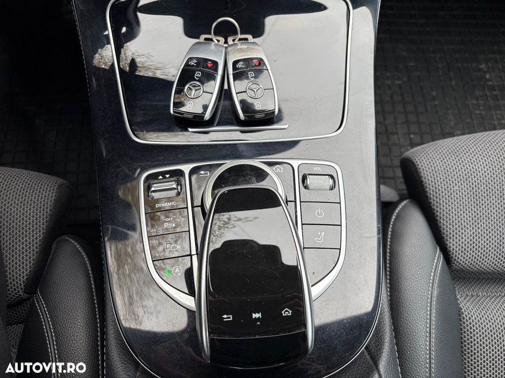 Mercedes-Benz E 220 d T-Modell Aut - 11