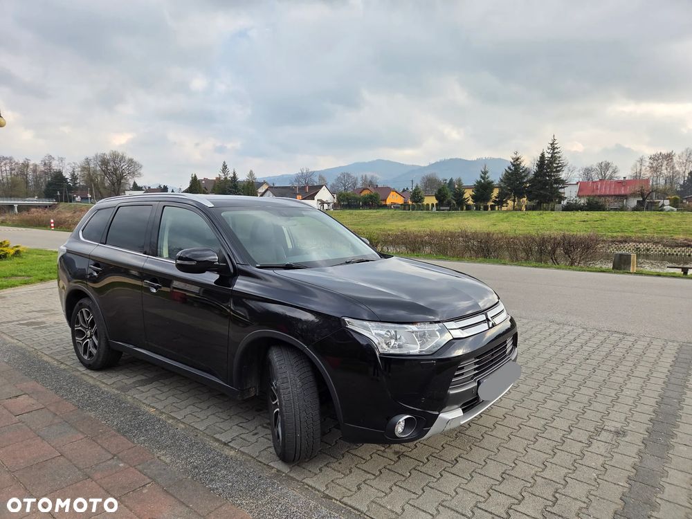 Mitsubishi Outlander 2.2 DID Intense + 4WD - 5