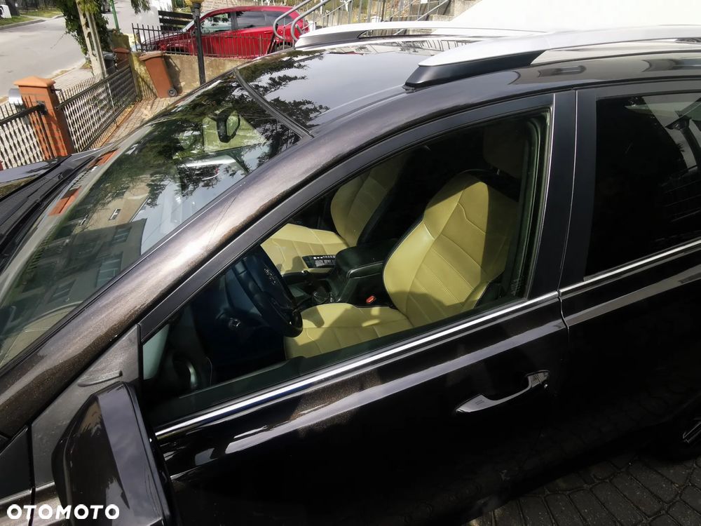 Toyota RAV4 2.0 D-4D Prestige 4x2 - 9