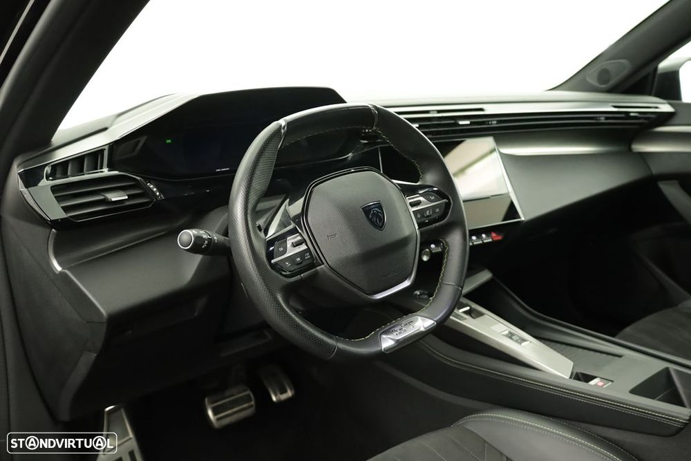 Peugeot 308 1.2 PureTech GT EAT8 - 7