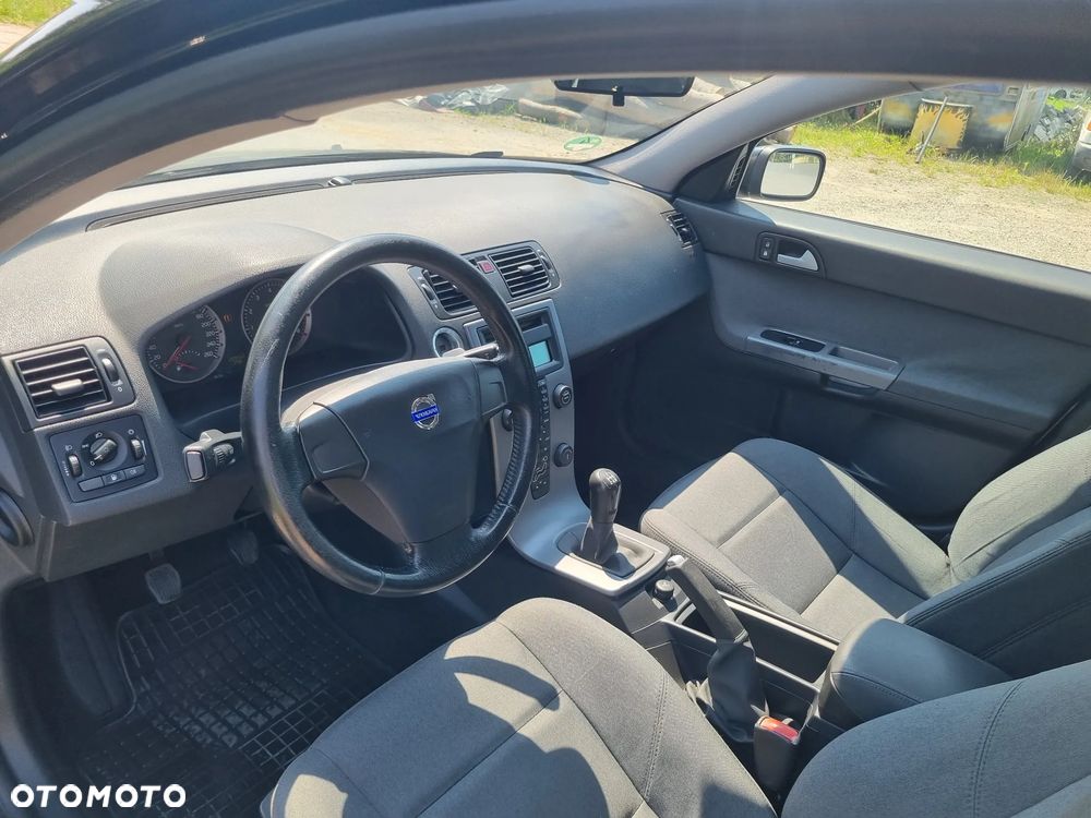 Volvo S40 1.6 - 20