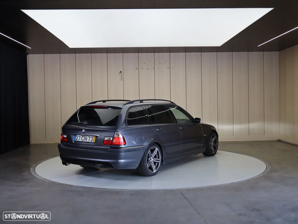 BMW 320 d Touring - 6
