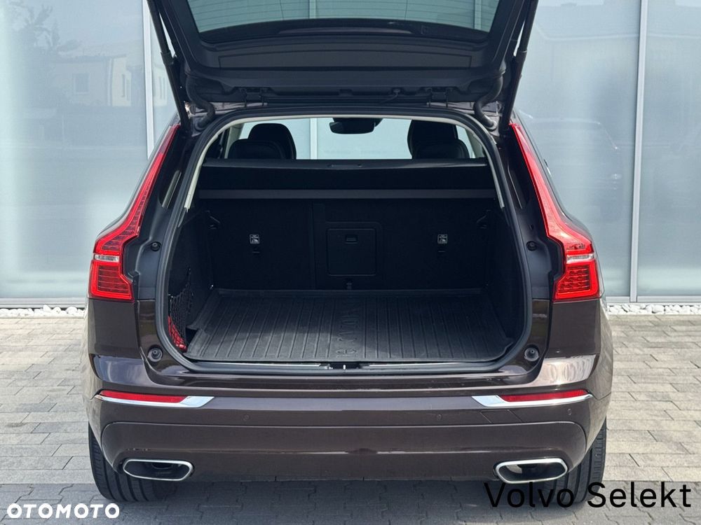 Volvo XC 60 - 32