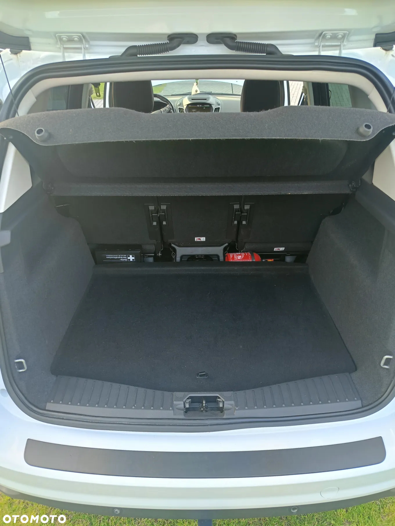 Ford C-MAX - 12