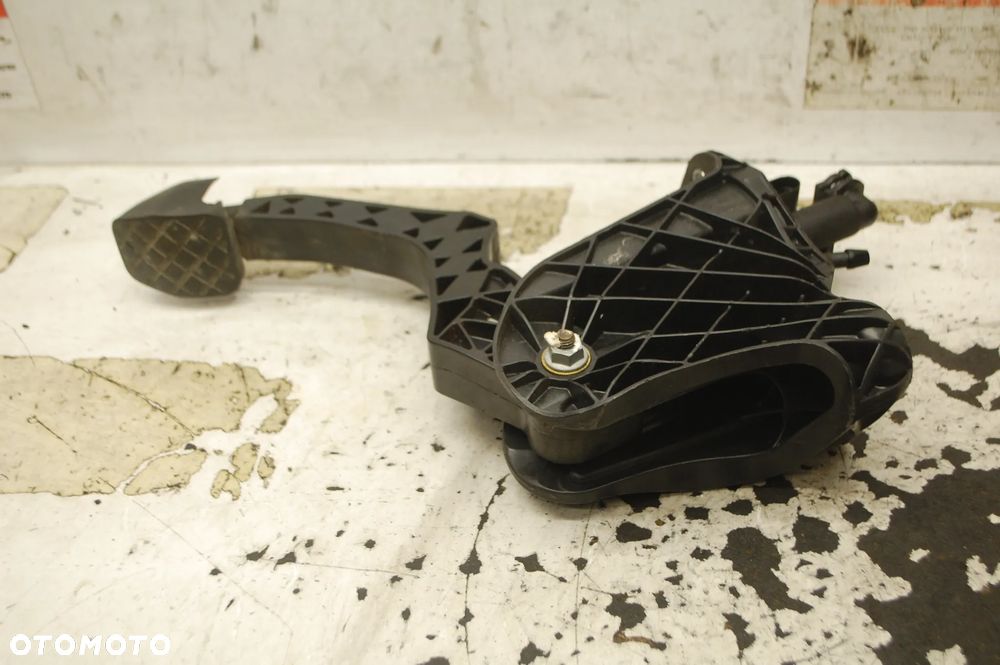 PEDAŁ SPRZĘGŁA POMPKA 1K1721059CH VW GOLF V 1.9 TDI AUDI SEAT SKODA 1K1721059CA JETTA V 1.6 TDI 1K1721059DS 1K1721059R 1T1721059DC VW CADDY III LIFT 1.6 TDI TOURAN - 8