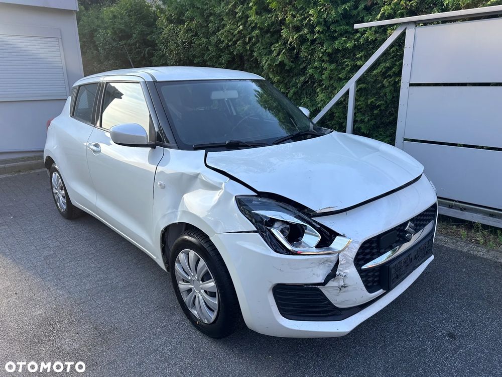 Suzuki Swift - 2
