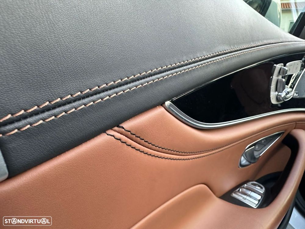 Mercedes-Benz AMG GT 43 4Matic+ - 34