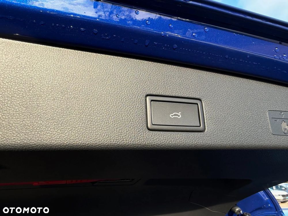 Volkswagen Golf Variant - 21