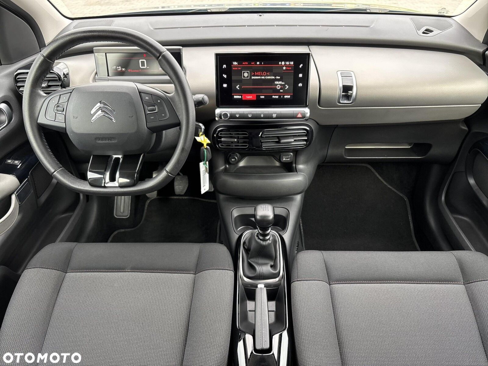 Citroën C4 Cactus - 18