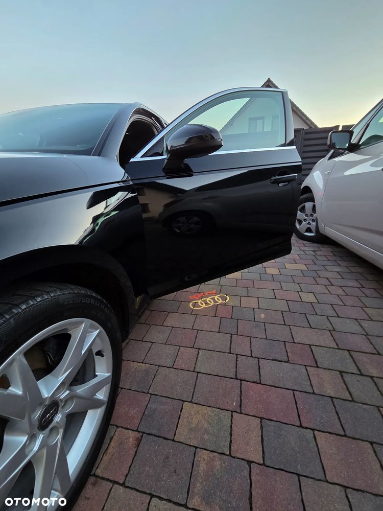 Audi A4 Avant 2.0 TDI Sport S tronic - 4