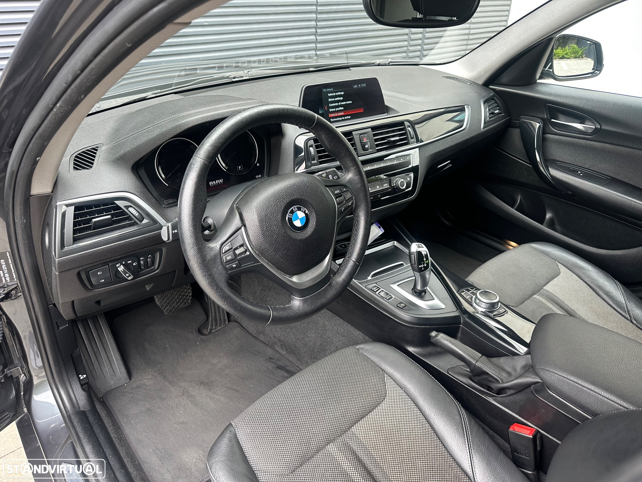 BMW 118 i Aut. Advantage - 14