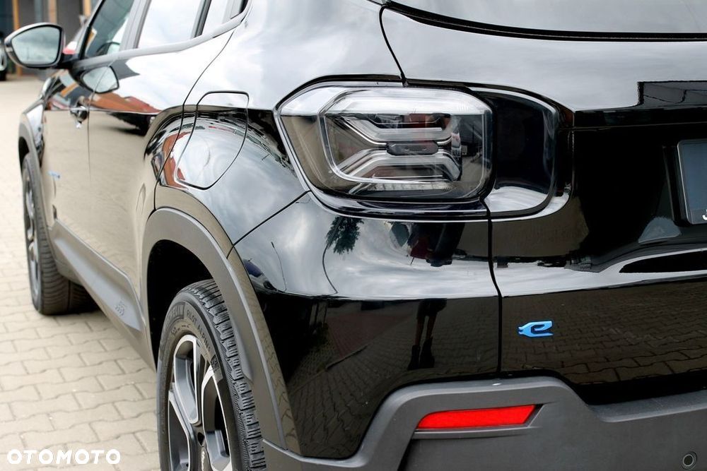 Jeep Avenger 54kWh Altitude - 31