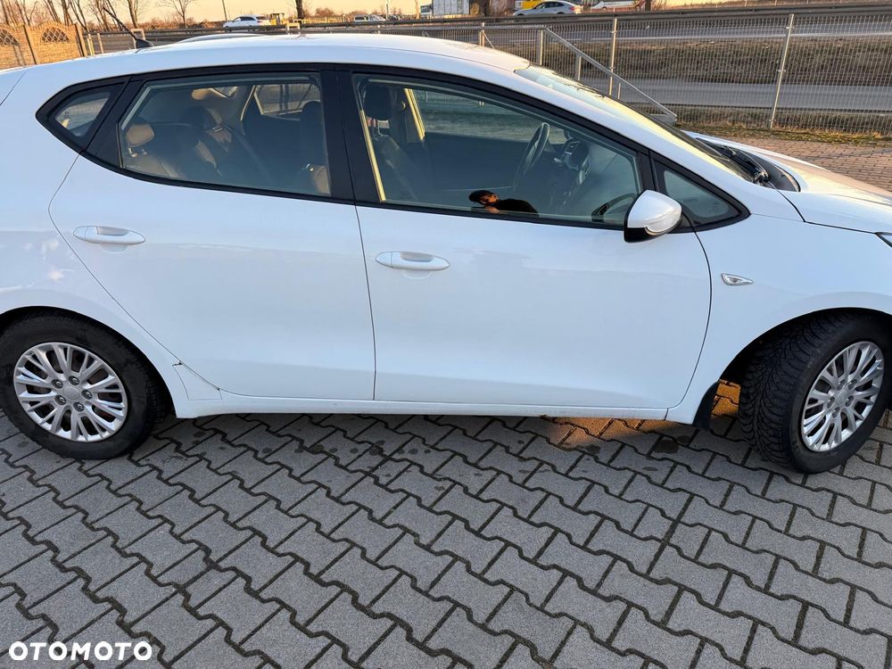 Kia Ceed 1.4 CRDi XL - 7