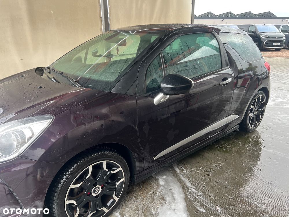 Citroën DS3 1.6 VTi SoChic - 4