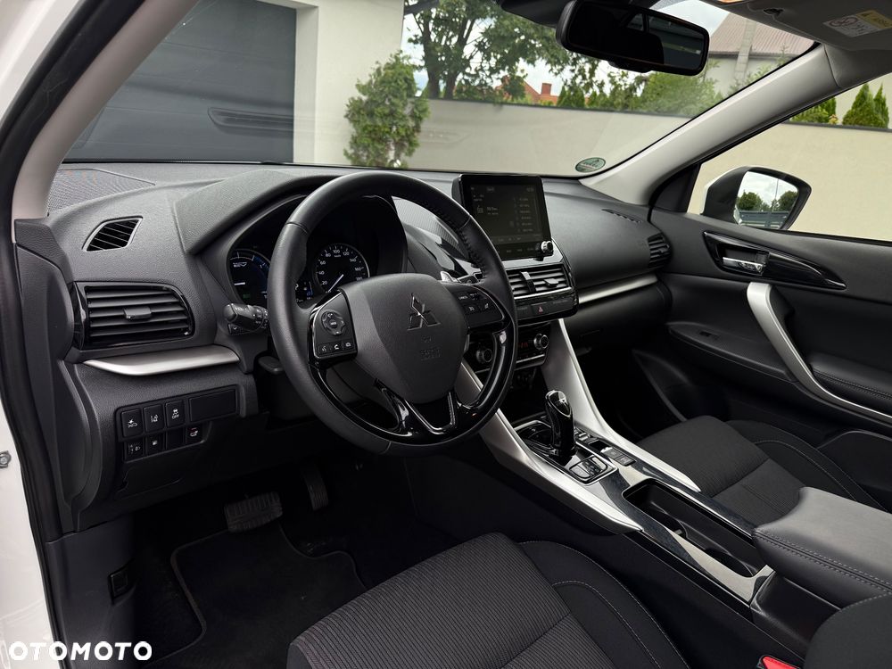 Mitsubishi Eclipse Cross 4WD Plus - 21