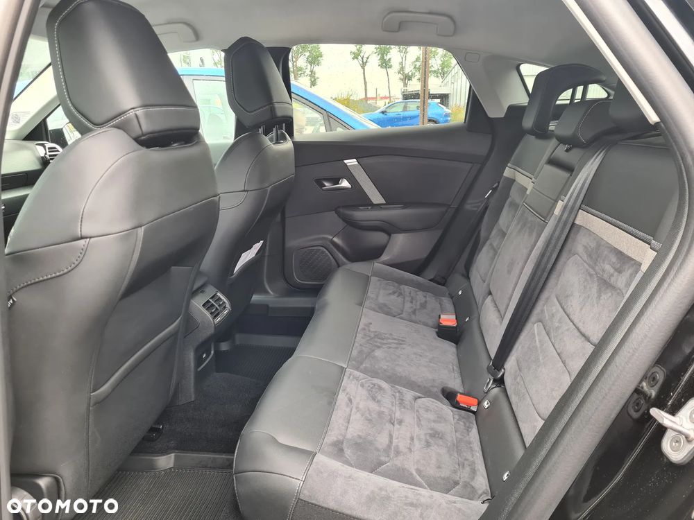 Citroën C4 1.2 PureTech Max S&S EAT8 - 22