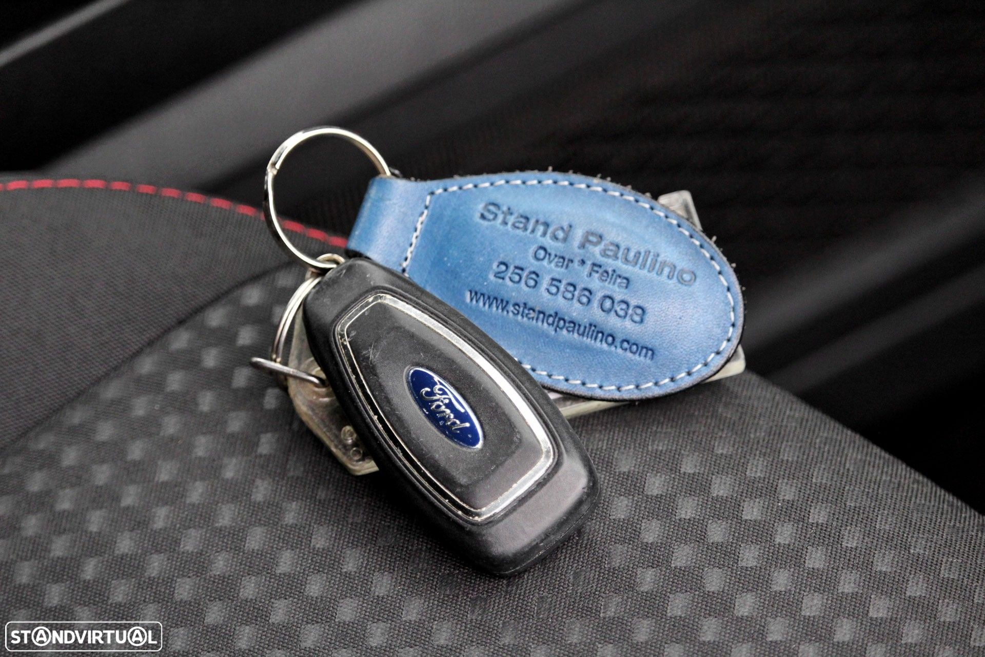 Ford Kuga 2.5 FHEV ST-Line - 29