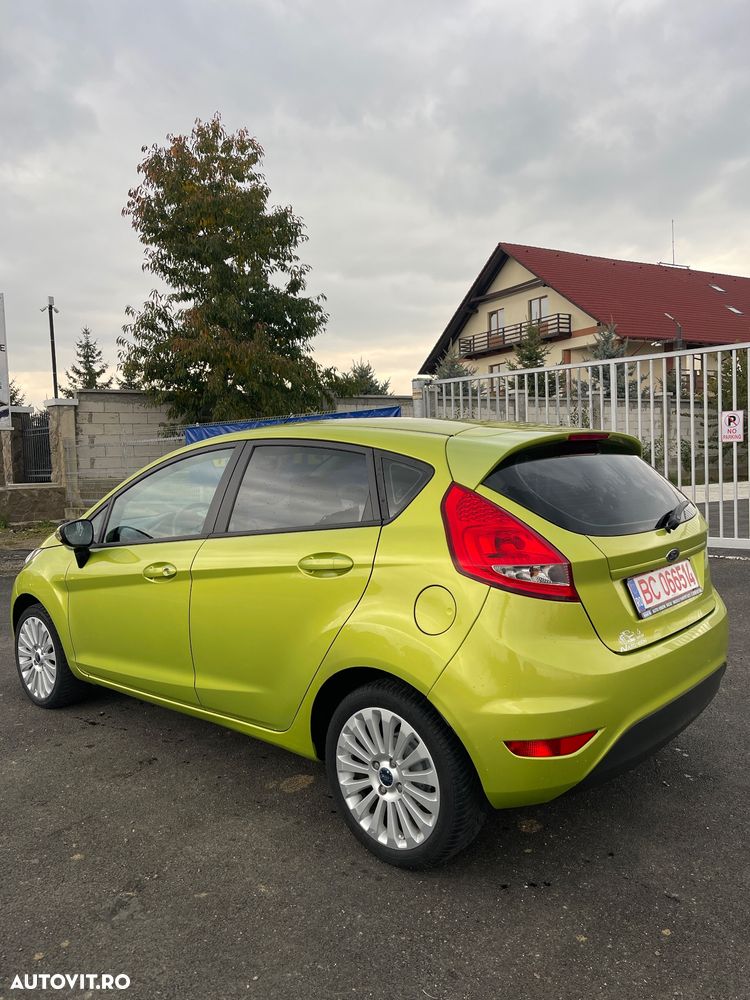 Ford Fiesta 1.6 TDCI Individual - 4