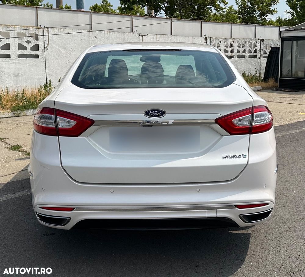 Ford Mondeo Vignale 2.0 Hybrid - 14