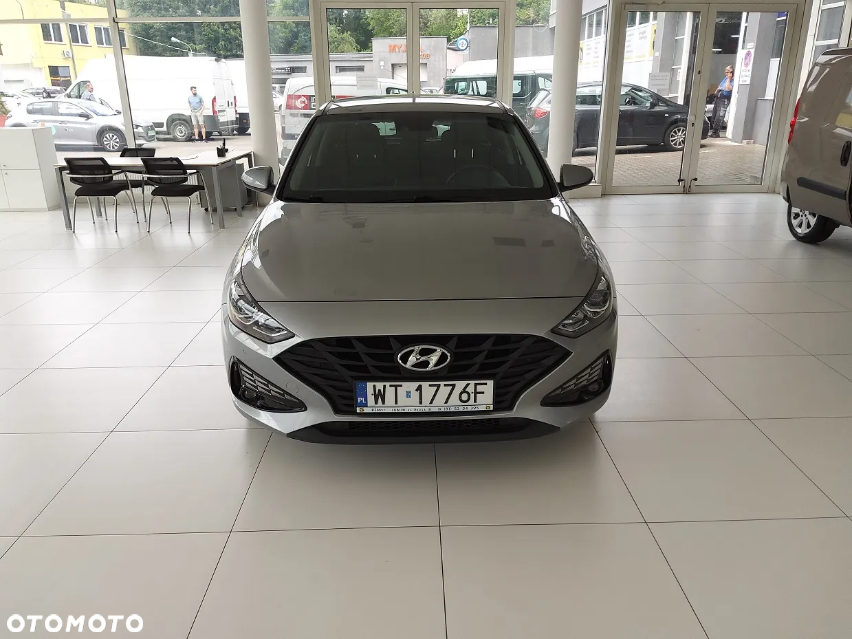 Hyundai i30 1.5 DPI Classic + - 2